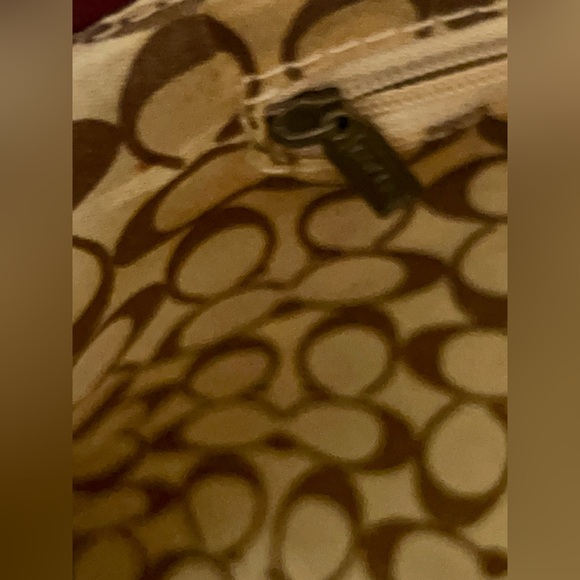 plum colored coach handbag - Picture 9 of 14